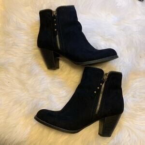 JustFab‎ Rayleene Black Suede Booties Womens Size 6